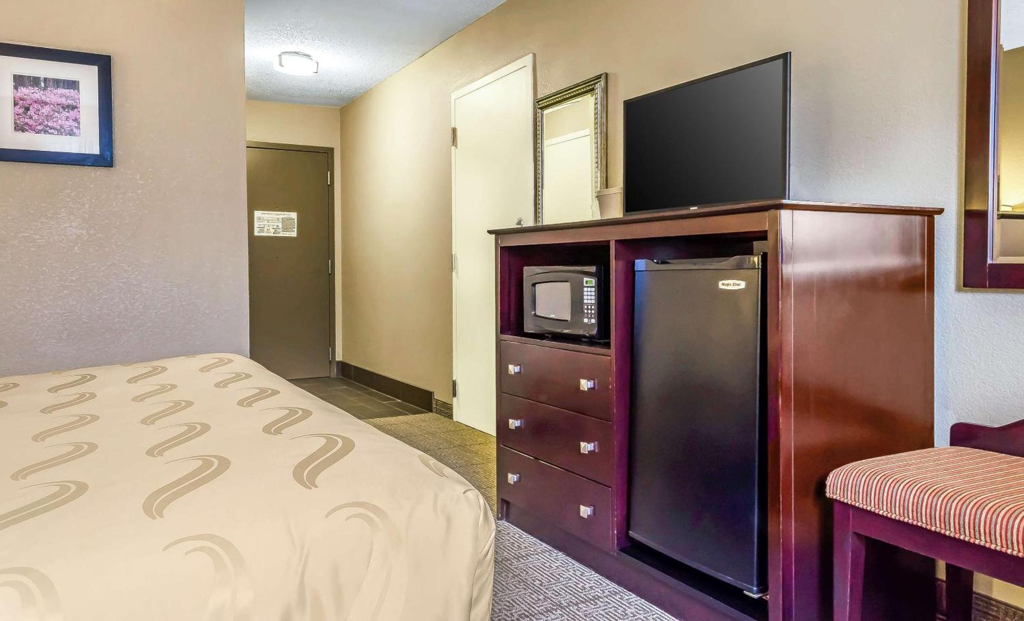 Quality Inn Ruston Bagian luar foto