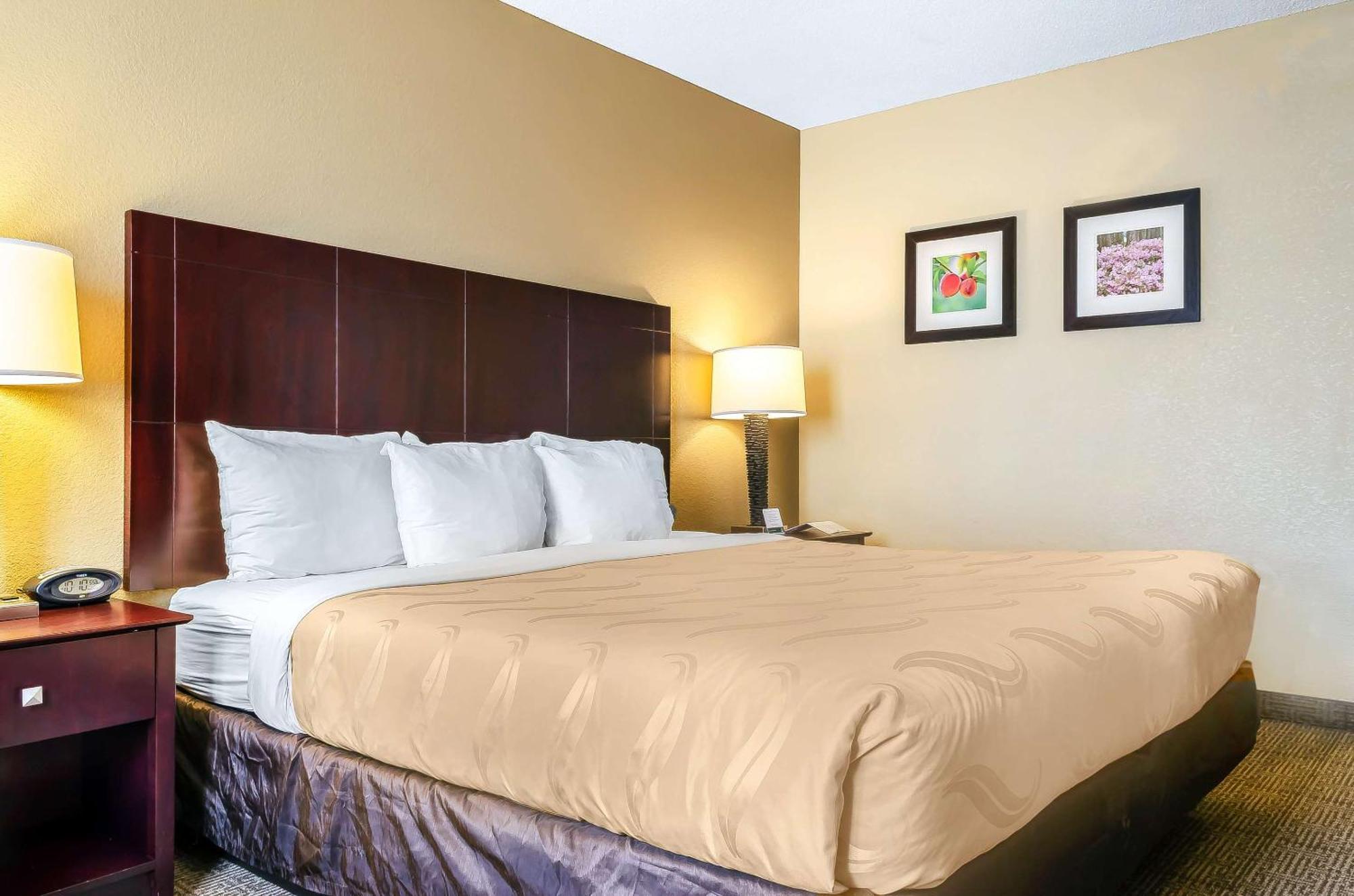 Quality Inn Ruston Bagian luar foto