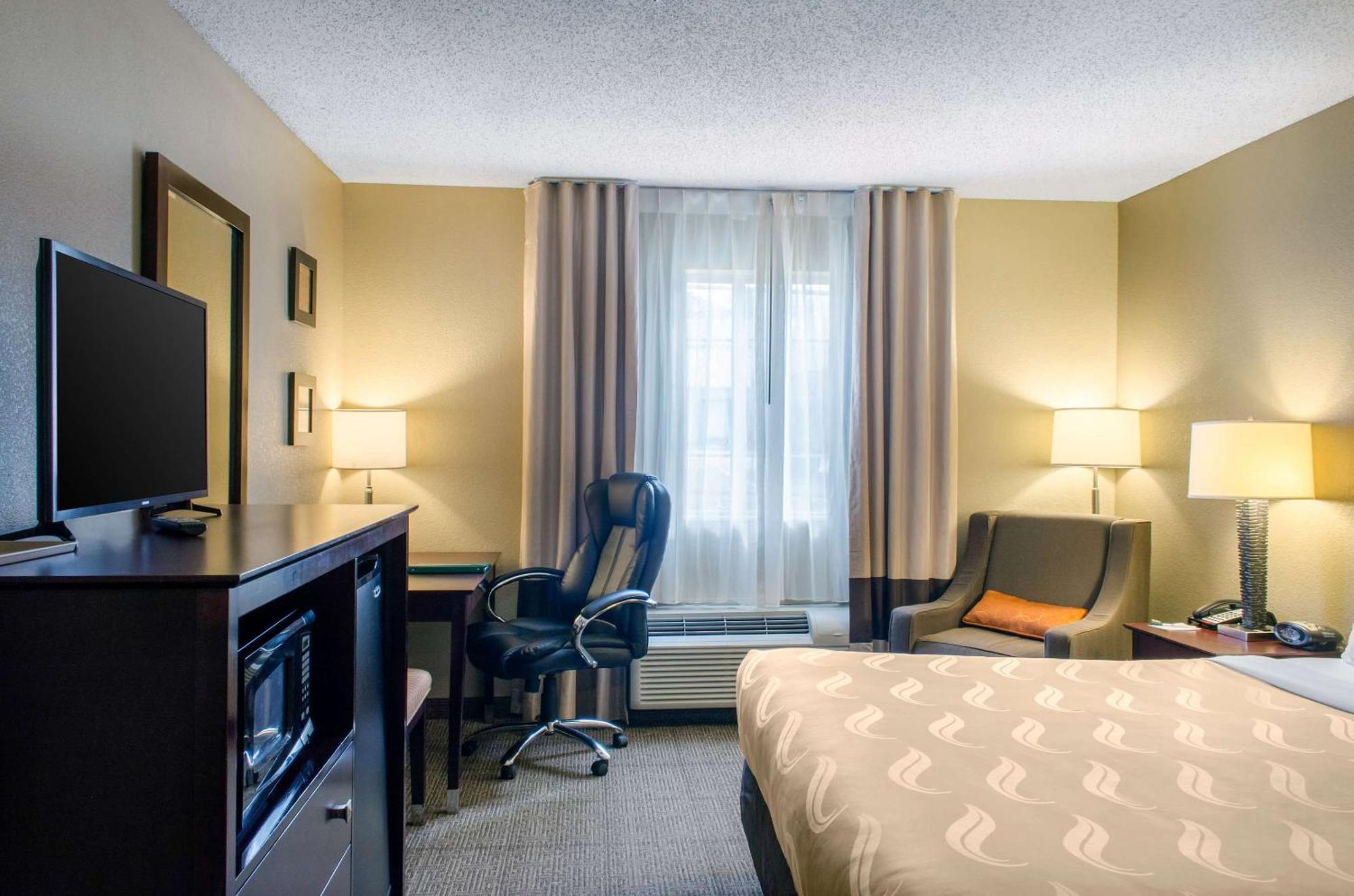 Quality Inn Ruston Bagian luar foto