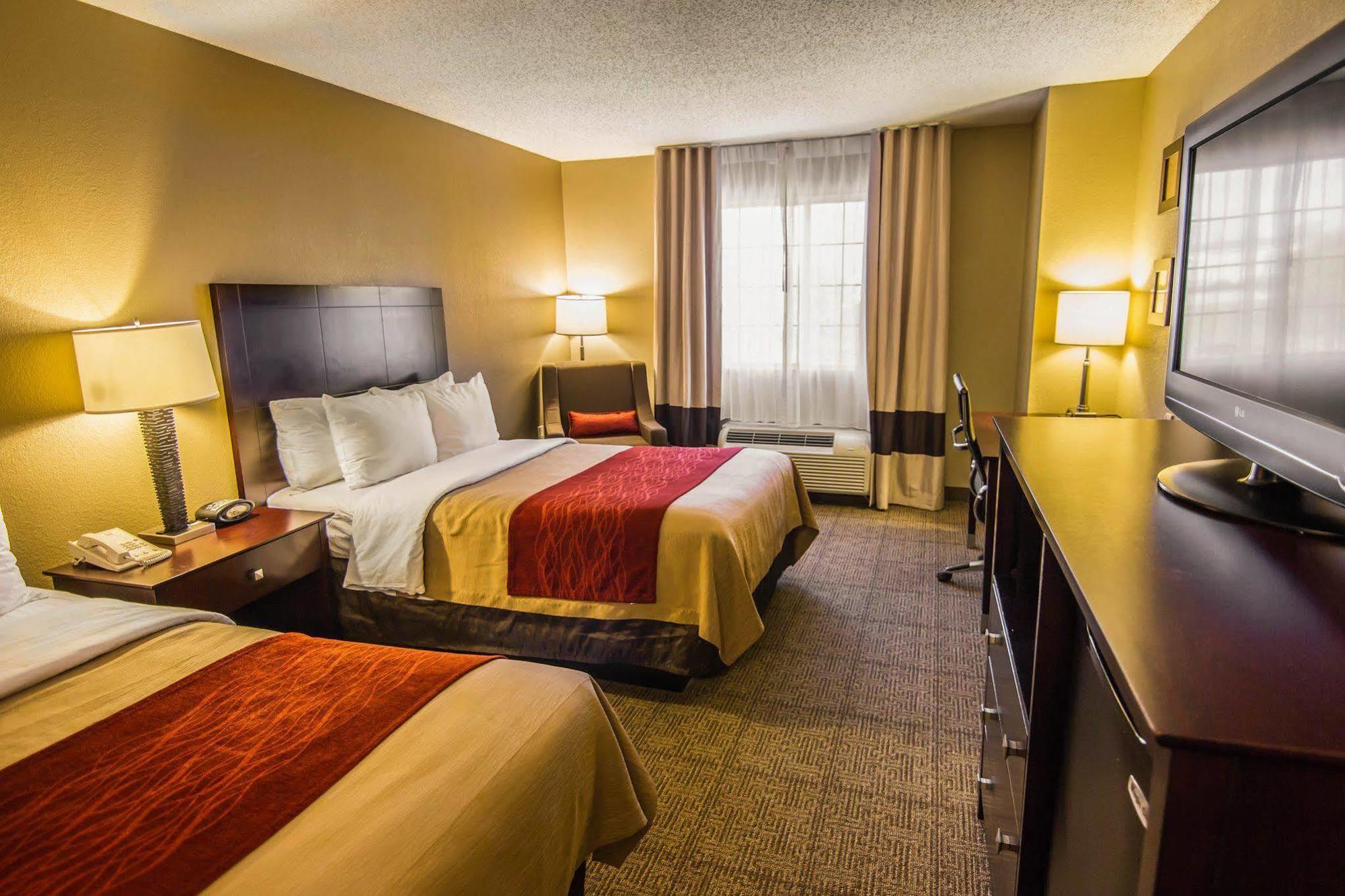 Quality Inn Ruston Bagian luar foto